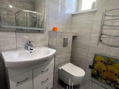 квартира за адресою Регенераторна вул., 4 к1-9