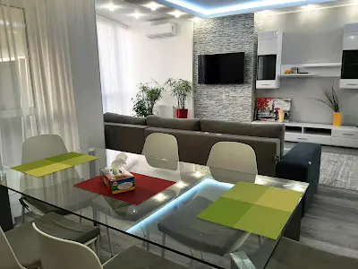 квартира за адресою Соборності просп. (Возз'єднання), 30
