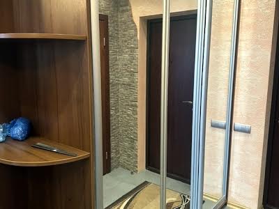 квартира по адресу Олены Пчилки ул., 3-А