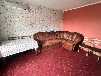 квартира по адресу Ревуцкого ул., 8