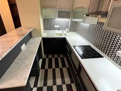 квартира по адресу Степана Руданского ул., 4-6