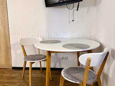 квартира за адресою Василя Касіяна вул., 2/1