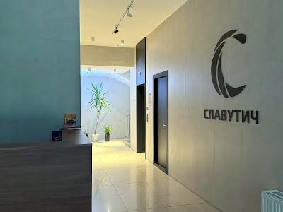 квартира за адресою Зарічна вул., 6