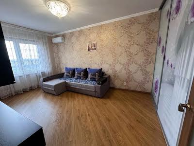 квартира по адресу Бориса Гмыри ул., 18