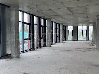 комерційна за адресою Петра Кривоноса пл., 12
