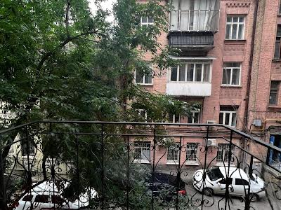 квартира за адресою Олеся Гончара вул., 30-Б