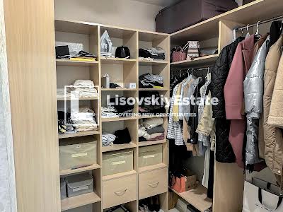 квартира за адресою Драгоманова вул., 2-Б