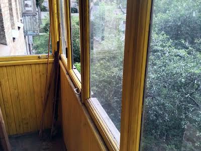 квартира за адресою Авіаконструкторська вул. (Генерала Вітрука), 21