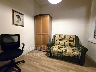 квартира за адресою Дмитрівська вул., 9-11