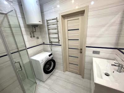 квартира по адресу Драгоманова ул., 10