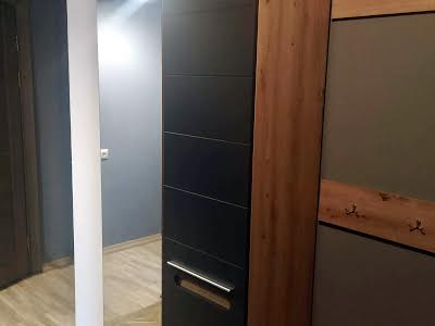 квартира за адресою Велика Васильківська вул. (Червоноармійська), 52