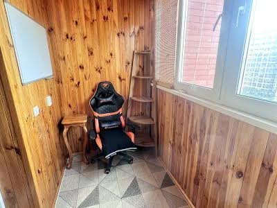 квартира за адресою Сергія Данченка вул., 5
