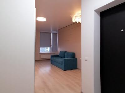 квартира за адресою Дніпровська набережна вул., 18-Б