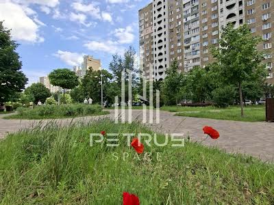 квартира по адресу Каштановая ул., 12-А
