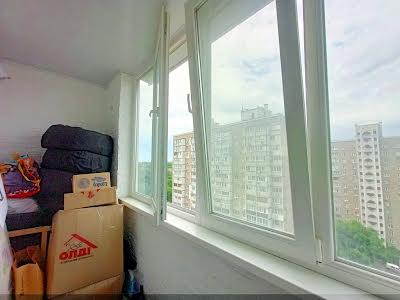 квартира за адресою Польова вул., 73