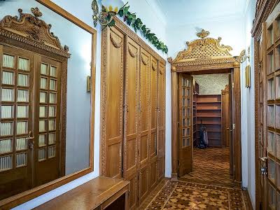 квартира за адресою Богдана Хмельницького вул., 27