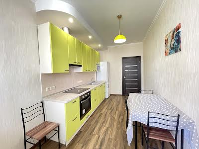 квартира за адресою Драгоманова вул., 2