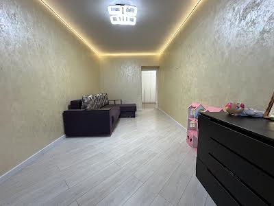 квартира по адресу с. Софиевская борщаговка, Калинова ул., 1б