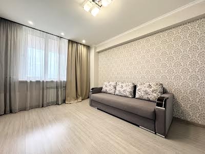 квартира за адресою Федора Ернста вул., 16а