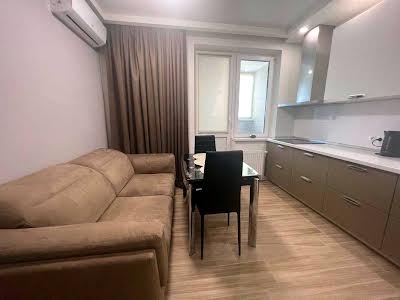 квартира за адресою Сергія Данченка вул., 30