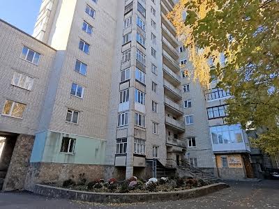 квартира за адресою вул. Небесної Сотні, 24