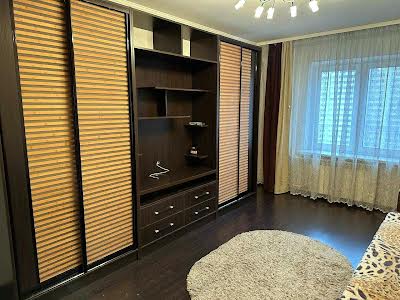 квартира по адресу Киев, Олены Пчилки ул., 2Б