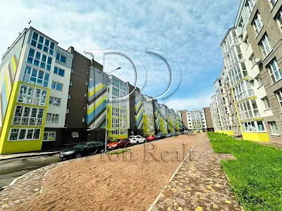 квартира за адресою Стеценка вул., 75-Р