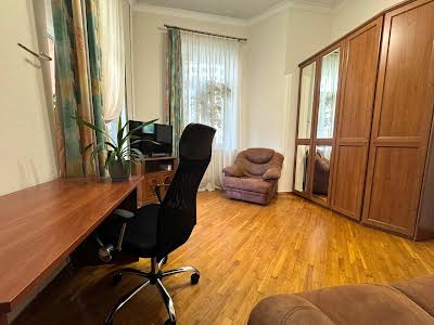 квартира за адресою Жилянська вул., 34