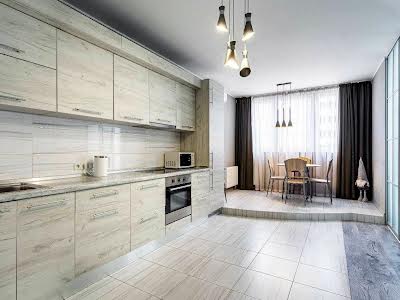 квартира по адресу Драгоманова ул., 2а