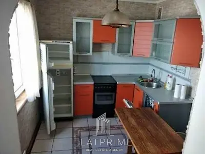 квартира по адресу Анны Ахматовой ул., 19