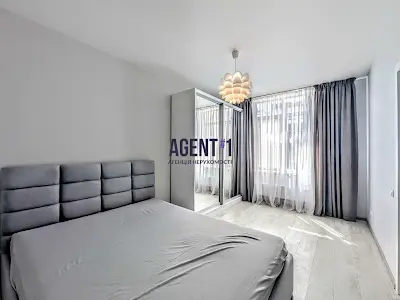 квартира за адресою Садова вул., 51В