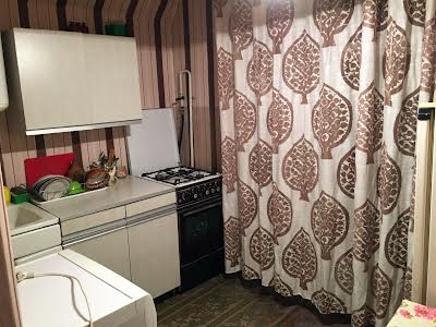квартира по адресу Ореста Левицкого ул. (Академіка Курчатова), 25/37
