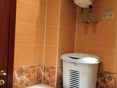 квартира за адресою Каденюка вул., 28