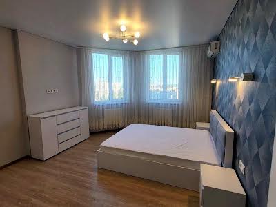 квартира за адресою Ярослава Гашека бульв., 22