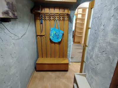 квартира по адресу Братів Зерових ул. (Червонопартизанська), 25