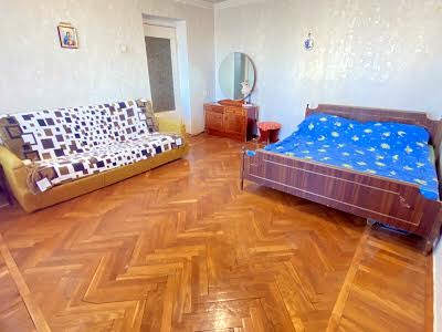 квартира по адресу Днепровская набережная ул., 13