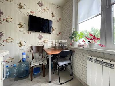 квартира за адресою Перемоги просп., 48