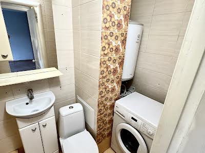 квартира за адресою Введенська вул., 42