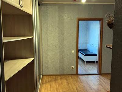 квартира за адресою Урлівська вул., 34-А