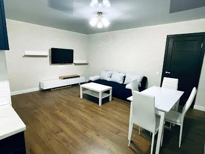 квартира за адресою Джона Маккейна вул. (Івана Кудрі), 43