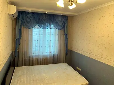 квартира за адресою Олега Мудрака вул. (Генерала Наумова), 23