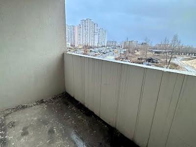 квартира за адресою Милославська вул., 18