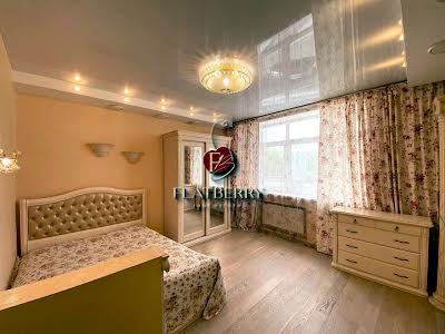 квартира за адресою Кудрявський узвіз, 3-А