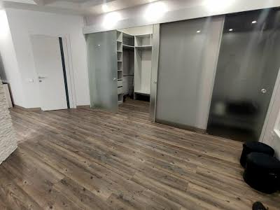 квартира за адресою Жилянська вул., 59