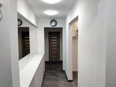 квартира за адресою Феофіла Яновського вул., 2