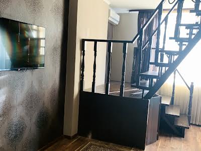 квартира за адресою Воскресенська вул., 14Б