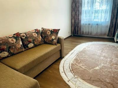 квартира за адресою Зелена вул., 27