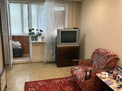 квартира за адресою Крошенська вул., 32