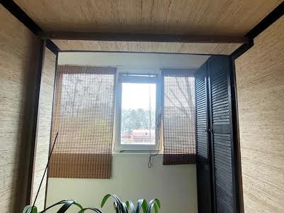 квартира за адресою Верховинна вул., 18