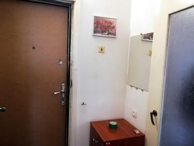 квартира за адресою Богатирська вул., 8